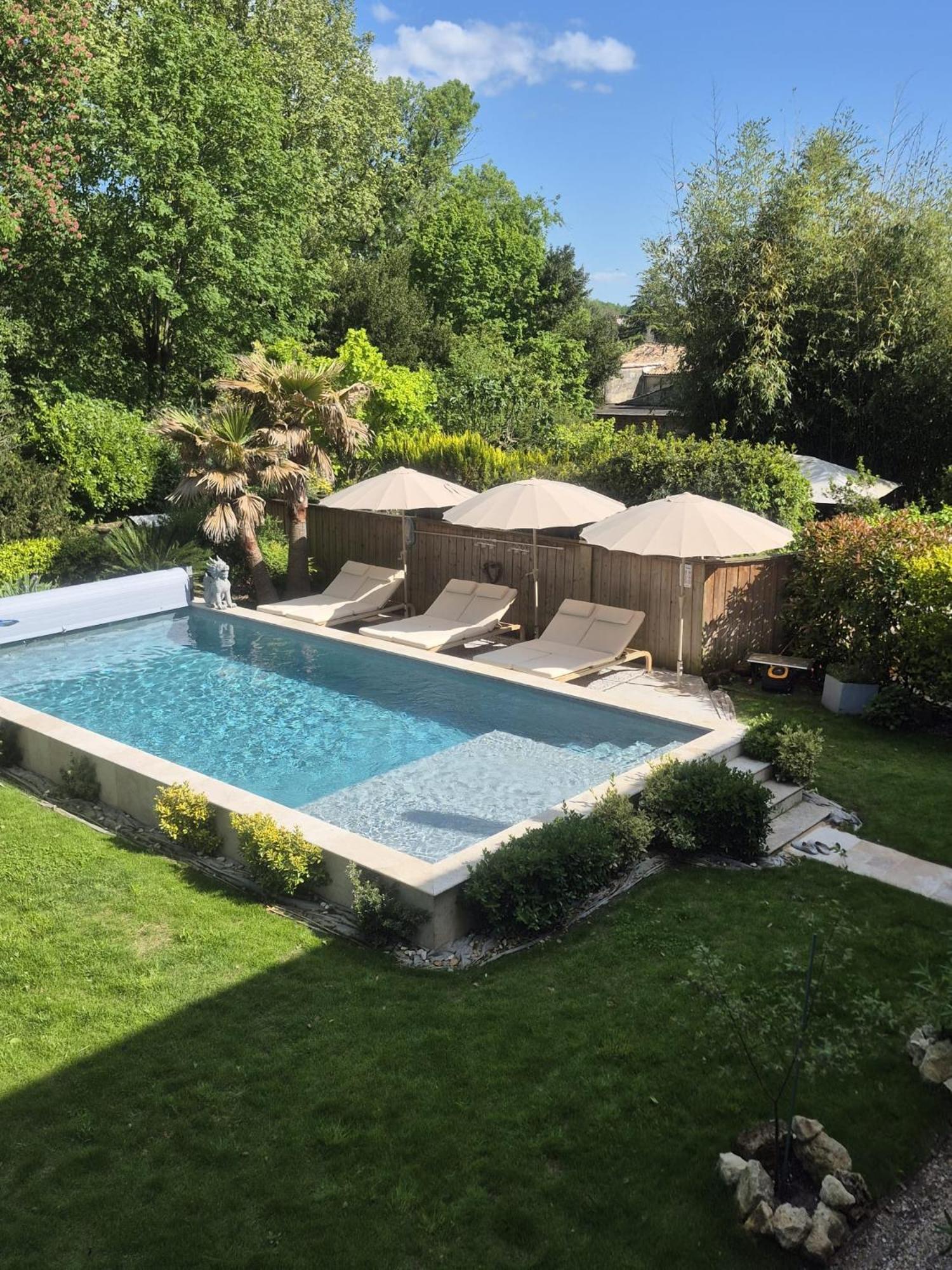 Pavillon Des Millesimes, Piscine & Spa Lussac (Gironde) Exterior photo